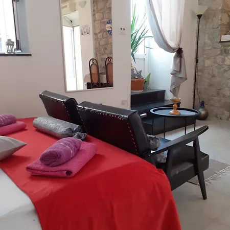 Old Town With Terrace Apartamento